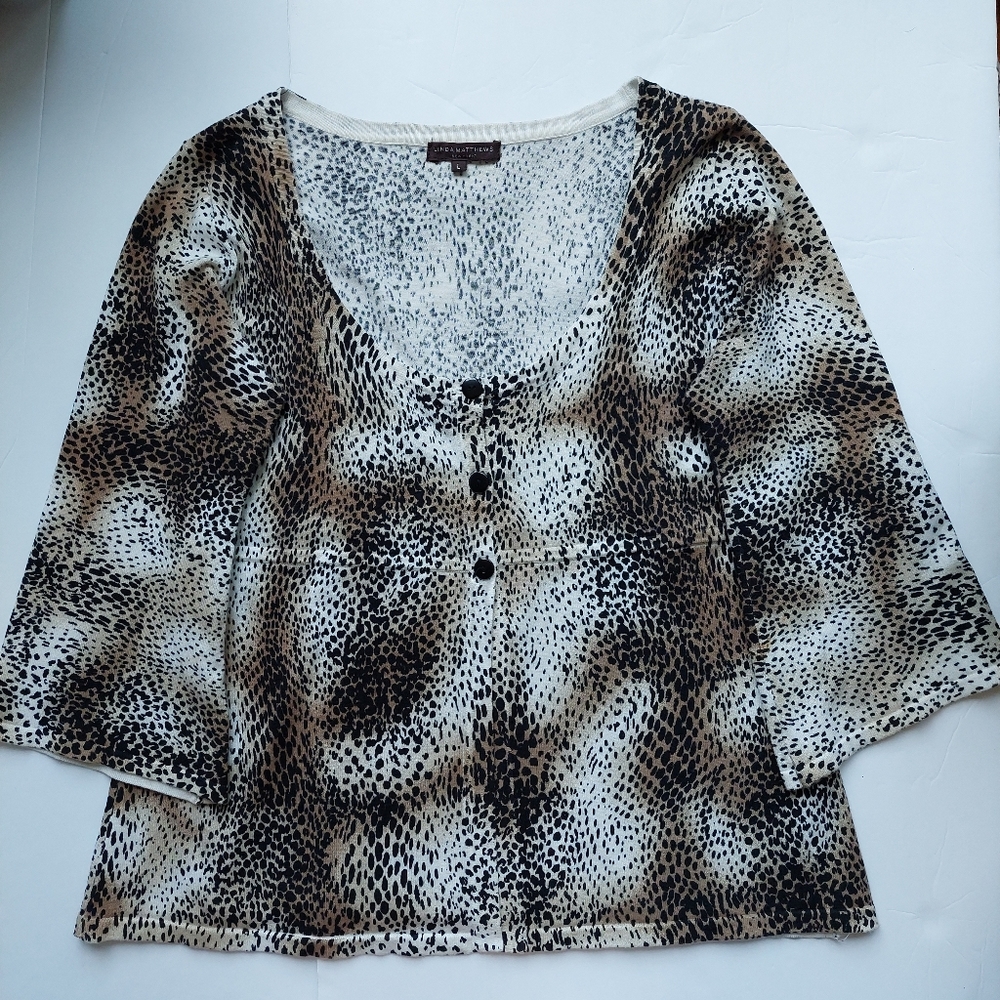 Linda Matthews NY 3-Button Scoop Neck Cotton Blend Animal Prt Flare Sweater Sz L